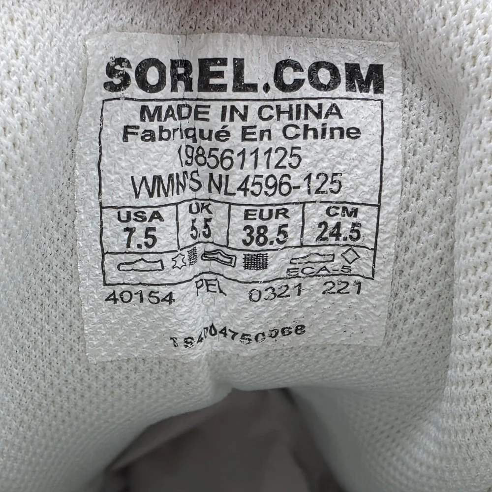 Sorel‎ Women's 7.5 Boots Hidden Wedge White Sea Salt Gum Out N About Waterproof